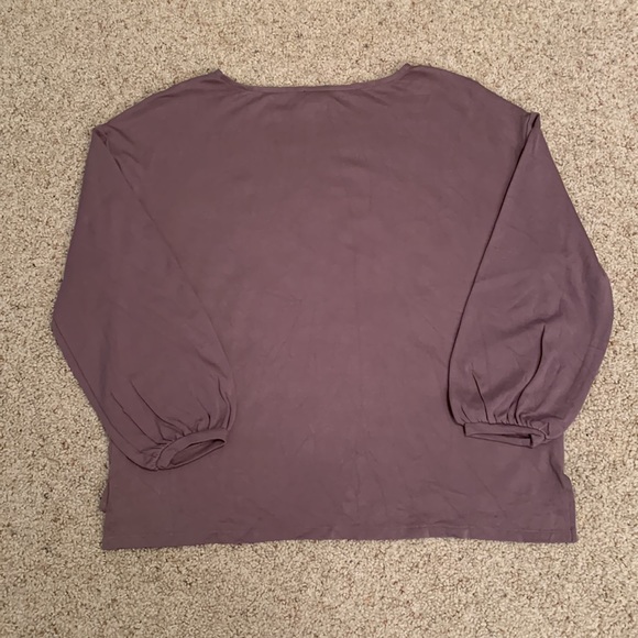 Ann Taylor Factory
Mixed Media Blouse Top
Brown-Purple (Size M) - Picture 4 of 4